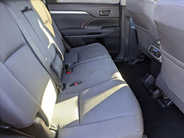 used 2015 Toyota Highlander car, priced at $14,981