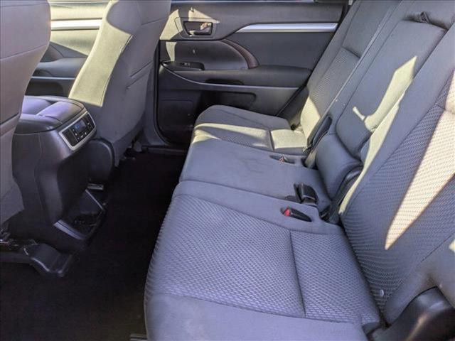 used 2015 Toyota Highlander car, priced at $14,981