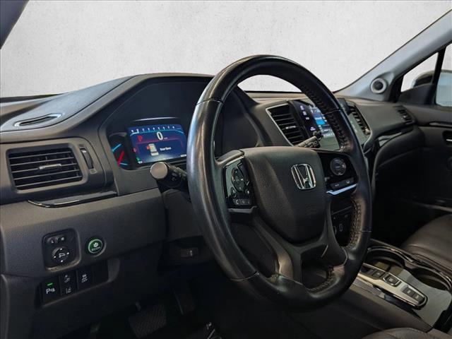 used 2022 Honda Pilot car, priced at $28,468