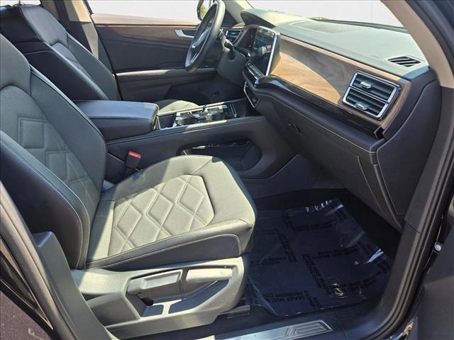 used 2024 Volkswagen Atlas car, priced at $30,498