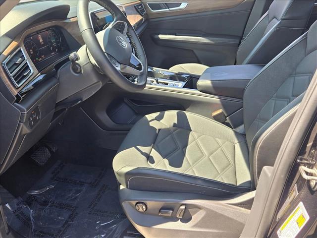used 2024 Volkswagen Atlas car, priced at $30,498