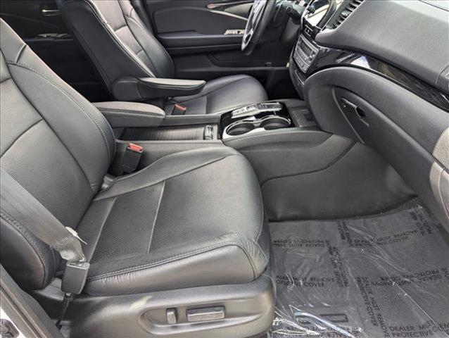 used 2019 Honda Pilot car, priced at $23,658