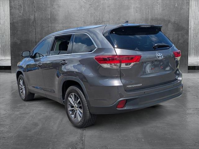 used 2019 Toyota Highlander car, priced at $24,983