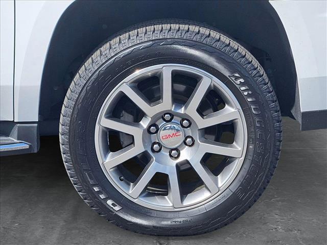 used 2020 GMC Yukon XL car, priced at $26,598