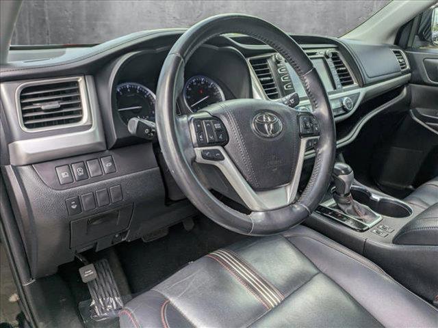 used 2019 Toyota Highlander car, priced at $25,498