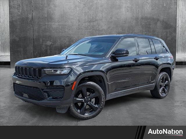 used 2024 Jeep Grand Cherokee car, priced at $36,049