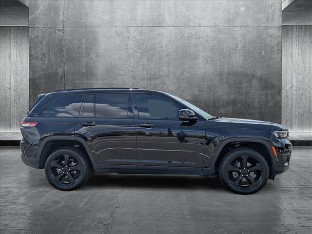 used 2024 Jeep Grand Cherokee car, priced at $36,049
