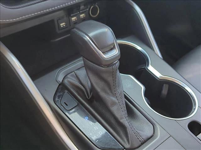used 2021 Toyota Highlander car, priced at $28,749