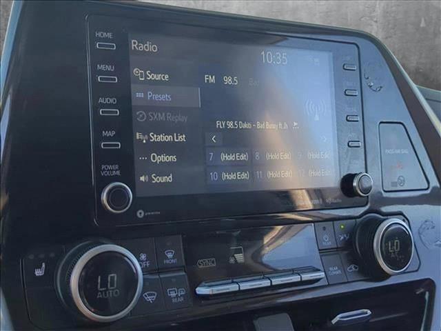 used 2021 Toyota Highlander car, priced at $28,749