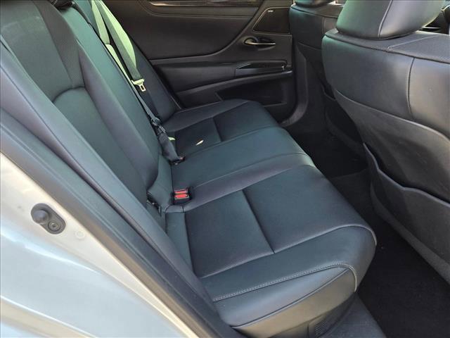 used 2021 Lexus ES 300h car, priced at $13,798