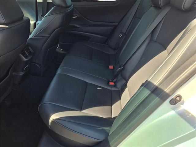 used 2021 Lexus ES 300h car, priced at $13,798