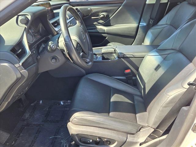 used 2021 Lexus ES 300h car, priced at $13,798