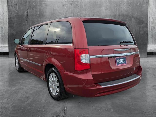 used 2014 Chrysler Town & Country car, priced at $6,289