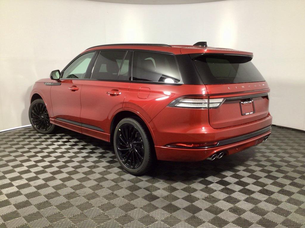 new 2025 Lincoln Aviator car, priced at $69,913