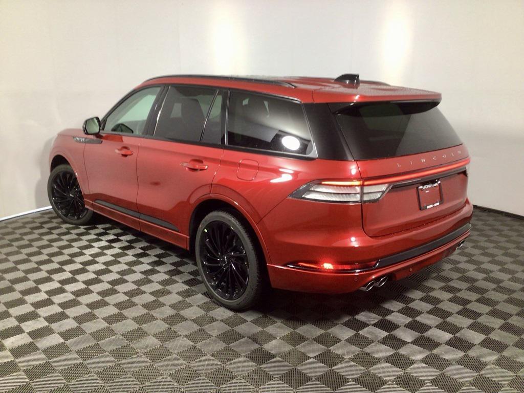 new 2025 Lincoln Aviator car, priced at $69,913