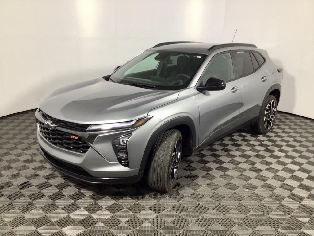 used 2025 Chevrolet Trax car, priced at $24,000