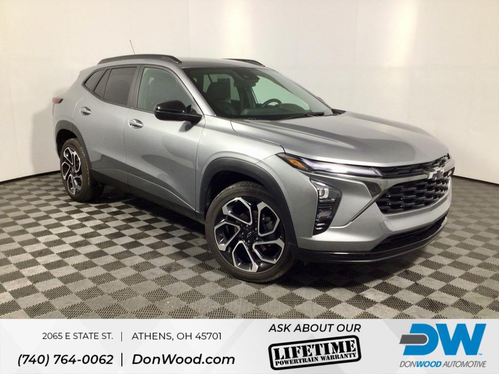 used 2025 Chevrolet Trax car, priced at $24,000