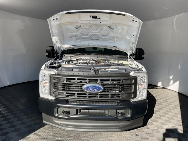 new 2025 Ford F-350 car, priced at $69,600