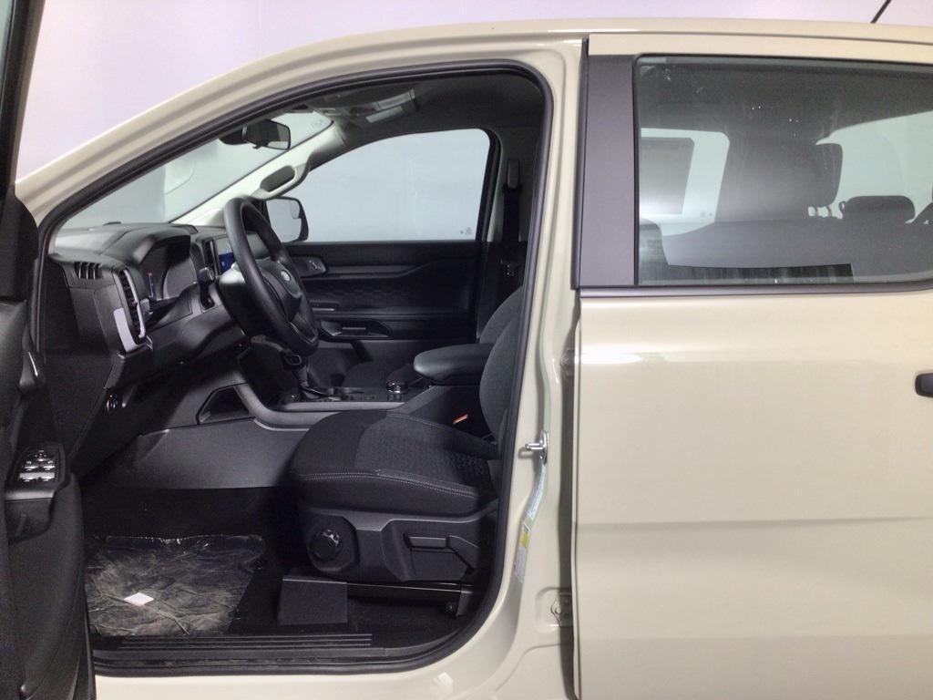 new 2025 Ford Ranger car, priced at $38,790