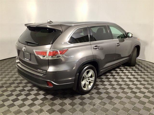 used 2015 Toyota Highlander car, priced at $23,500