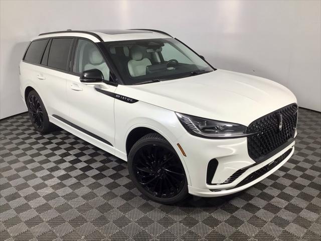 new 2025 Lincoln Aviator car, priced at $75,683
