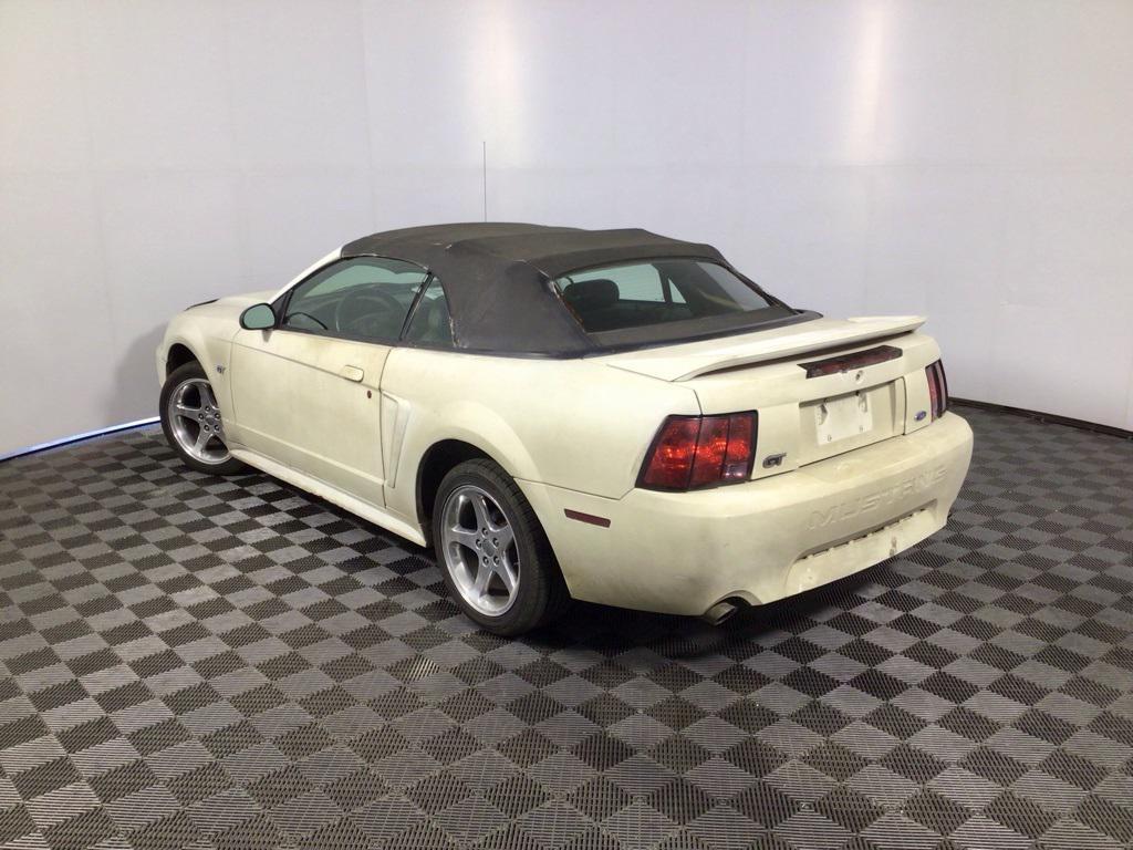 used 2000 Ford Mustang car, priced at $4,000