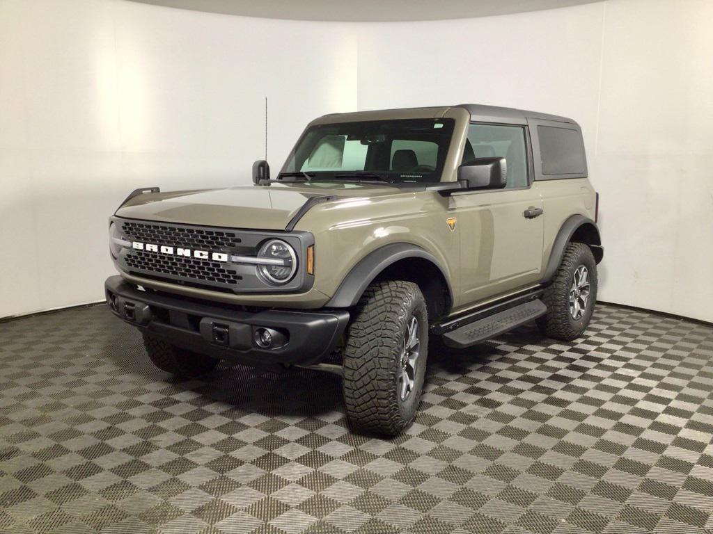 new 2025 Ford Bronco car, priced at $52,682