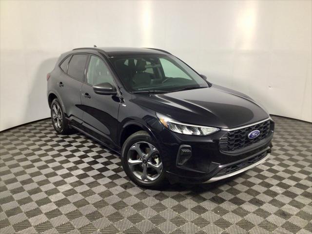 used 2024 Ford Escape car, priced at $23,500