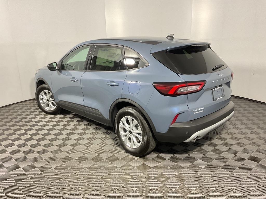 new 2025 Ford Escape car, priced at $32,000