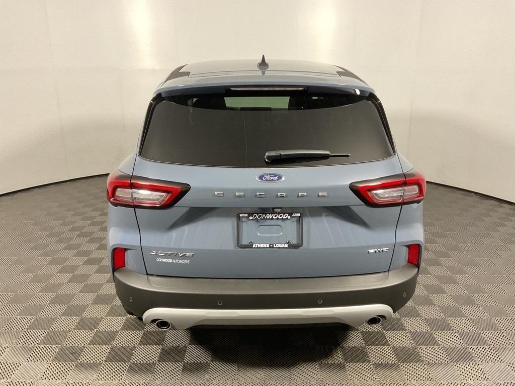 new 2025 Ford Escape car, priced at $32,000