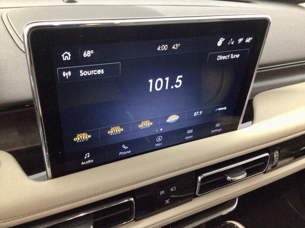 used 2023 Lincoln Aviator car, priced at $45,000