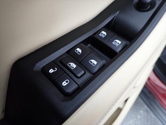 used 2021 Jeep Grand Cherokee L car, priced at $28,000