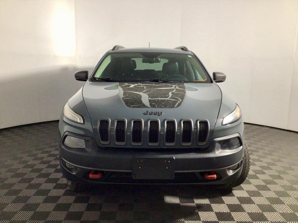 used 2015 Jeep Cherokee car, priced at $9,000