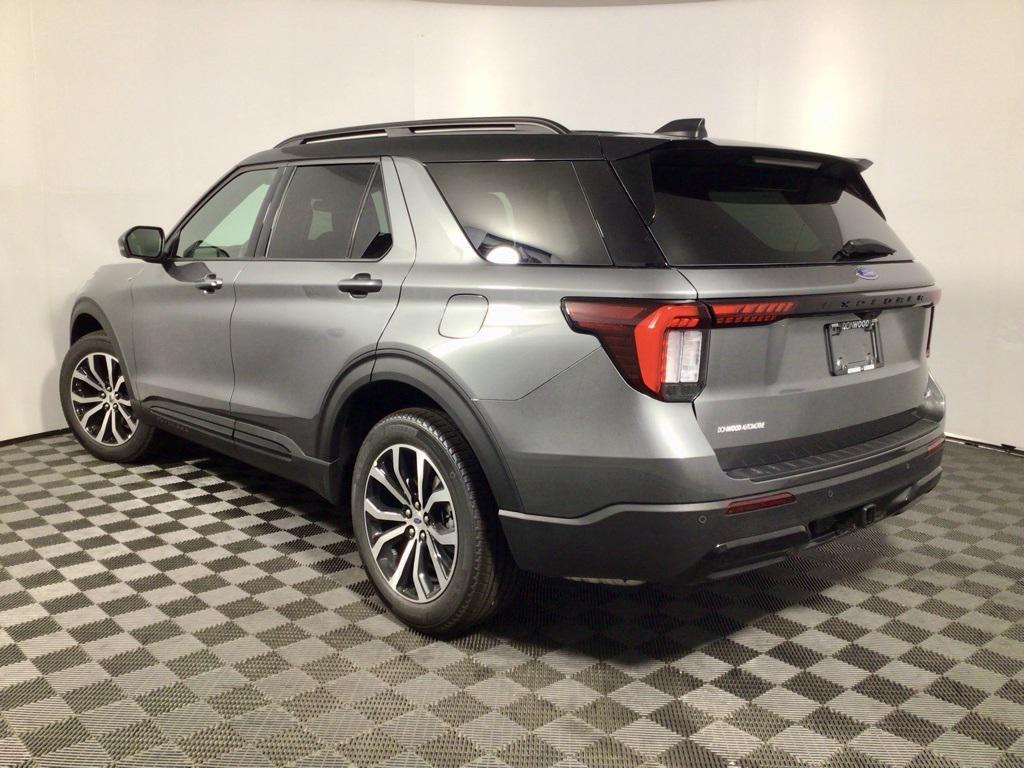 new 2025 Ford Explorer car, priced at $51,500