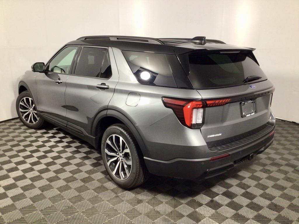 new 2025 Ford Explorer car, priced at $51,500