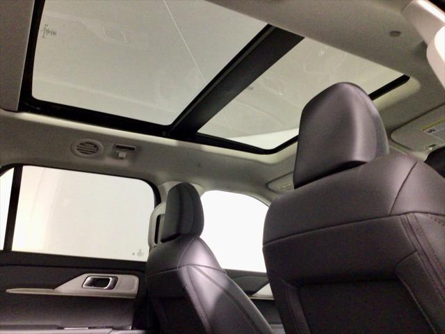 new 2025 Ford Explorer car, priced at $48,000