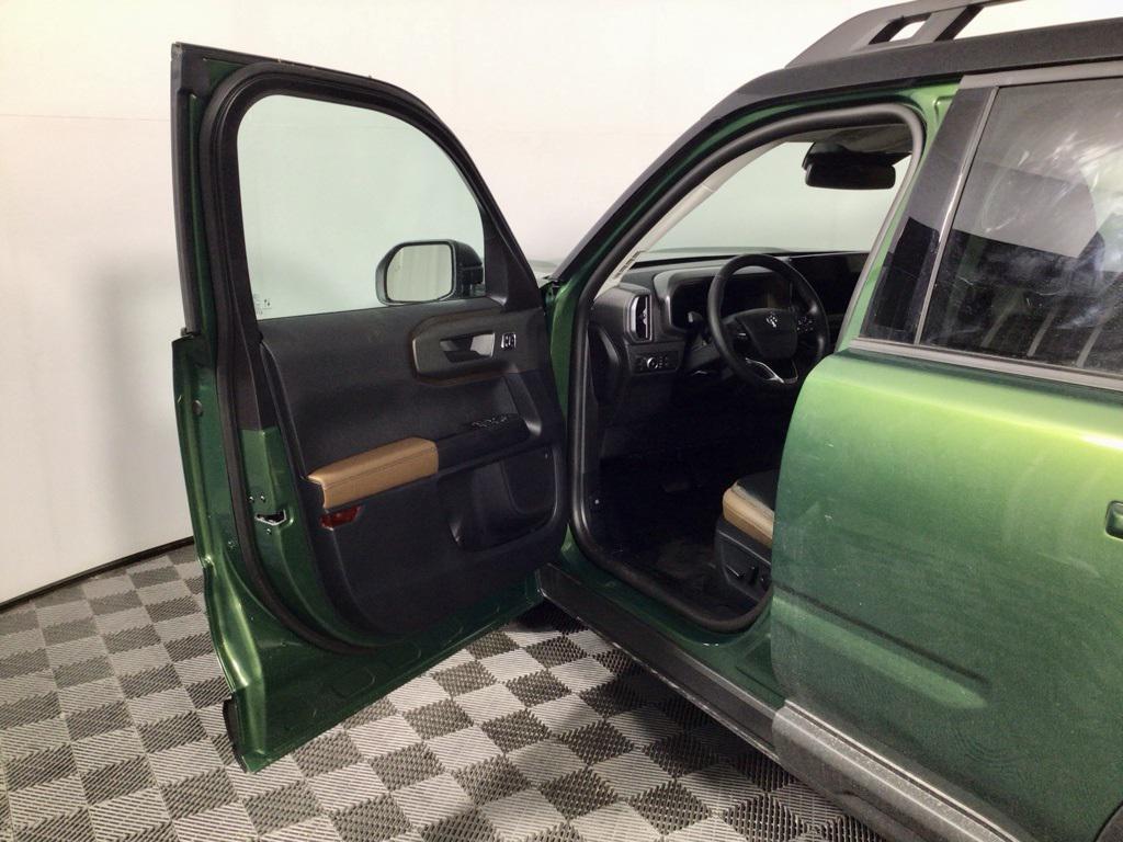 new 2025 Ford Bronco Sport car, priced at $35,000