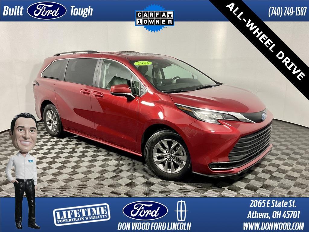 used 2023 Toyota Sienna car, priced at $41,389