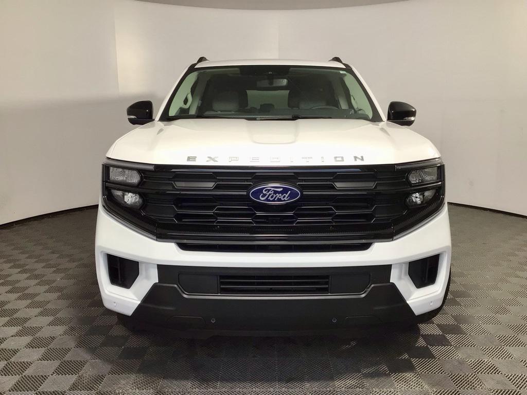 new 2025 Ford Expedition Max car, priced at $74,296