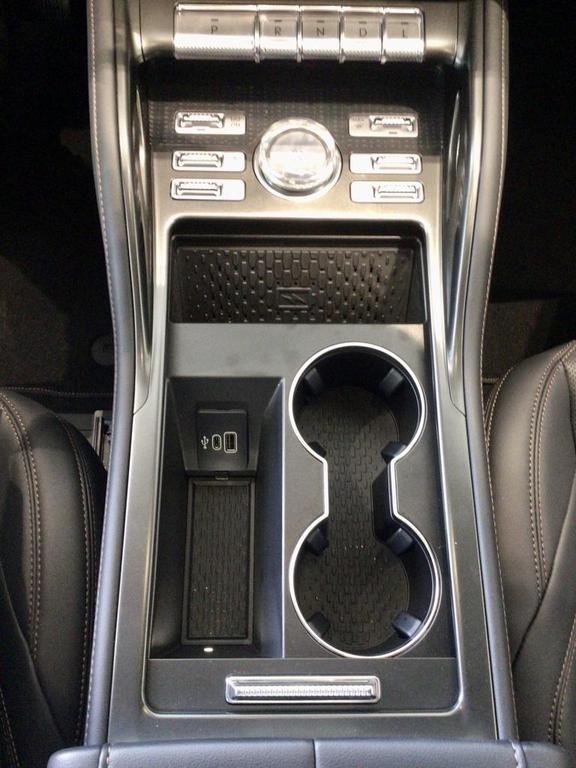 new 2025 Lincoln Nautilus car, priced at $50,617