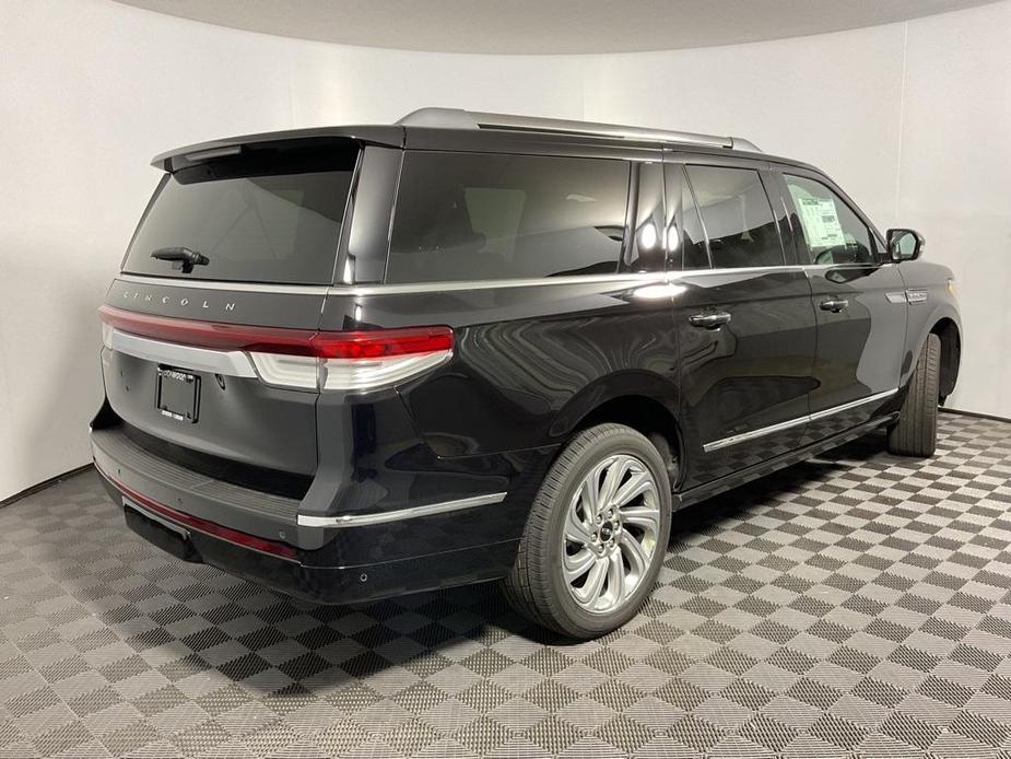 new 2024 Lincoln Navigator L car, priced at $100,000