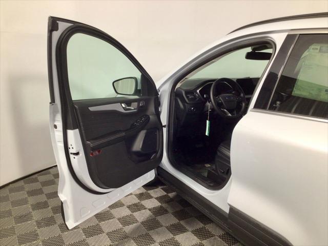 new 2025 Ford Escape PHEV car, priced at $39,000