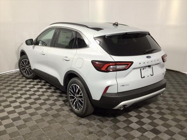 new 2025 Ford Escape PHEV car, priced at $39,000