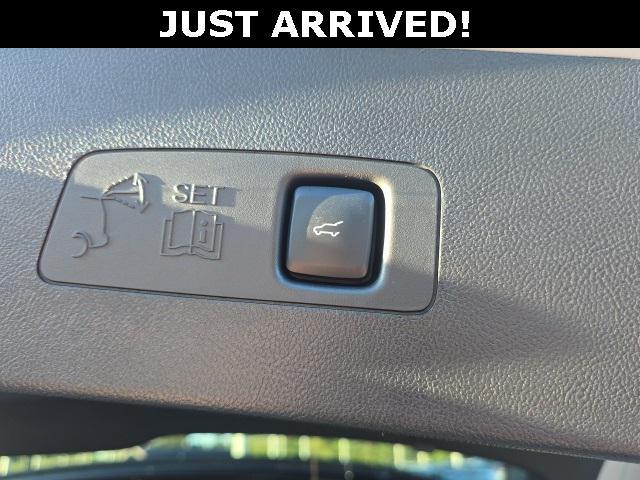 used 2025 Lincoln Corsair car, priced at $45,600