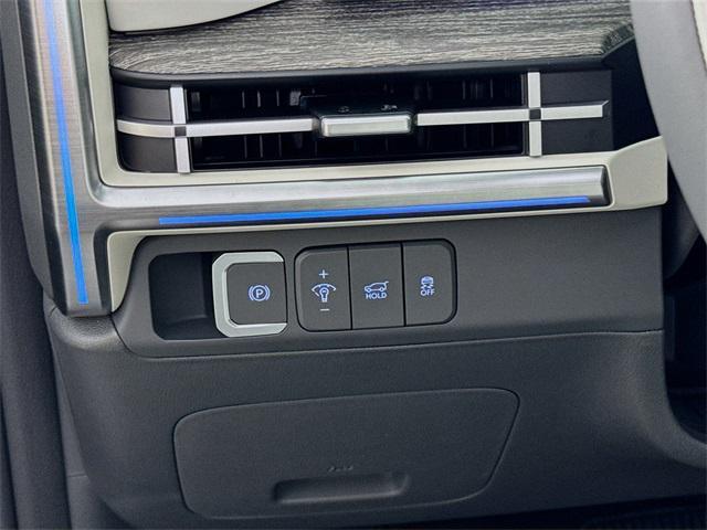 new 2025 Hyundai SANTA FE HEV car, priced at $50,180