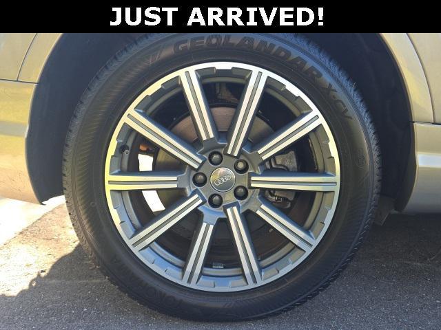 used 2017 Audi Q7 car, priced at $15,534