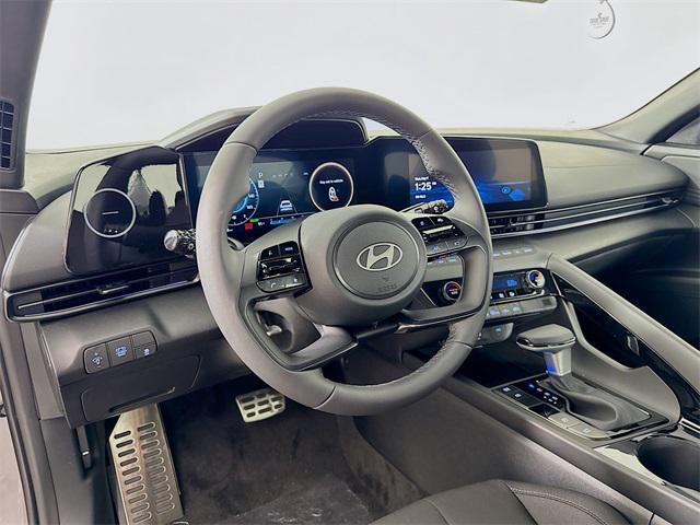 new 2025 Hyundai Elantra car, priced at $29,185