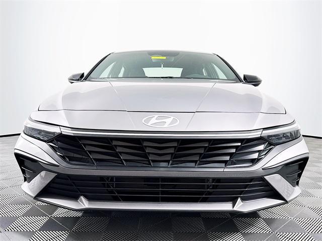 new 2025 Hyundai Elantra car, priced at $29,185