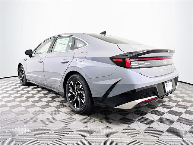 new 2025 Hyundai Sonata car, priced at $29,830