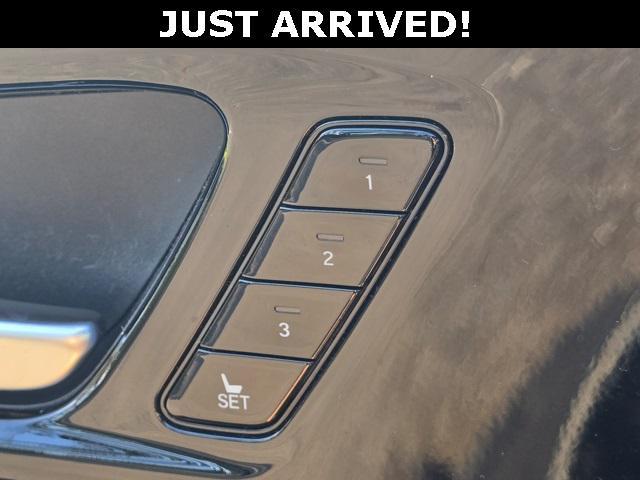 used 2022 Acura MDX car, priced at $39,940